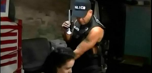  UNIFORMED POLICE OFFICER MAKES 18YO SUCK DICK INSTEAD OF TAKING HER TO JAIL ! MAXXX LOADZ AMATEUR HARDCORE VIDEOS